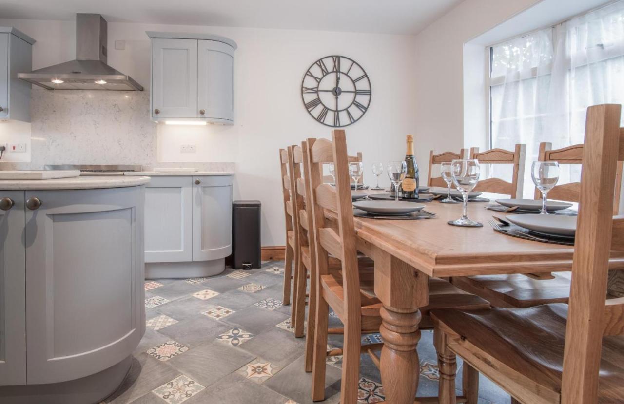 Pendeilo Villa - 5 Bedroom Holiday Home - Amroth Eksteriør bilde