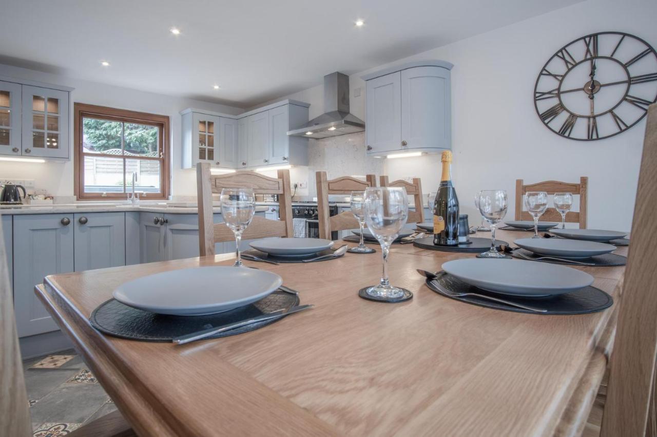 Pendeilo Villa - 5 Bedroom Holiday Home - Amroth Eksteriør bilde